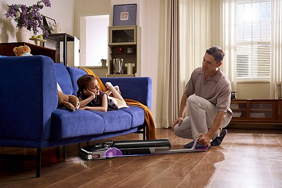 ���� ��� ����� ����� ���� ���  EUREKA FloorShine  ��� NEW880BK