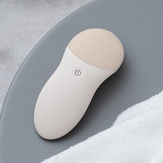 Silicone Facial Cleansing Brush  ����� ������� ������   �� 10 ���� ����� ���������, ����� ���    ������ ����� ������ ����� ���� �� ����� ��� �������   ��� TB-1788 